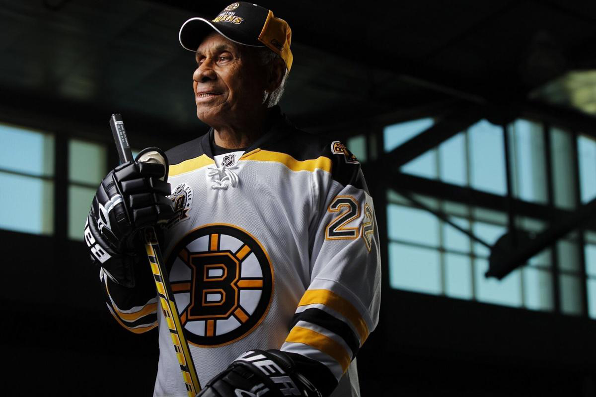 Bruins retire Willie O'Ree's jersey number, honoring first black