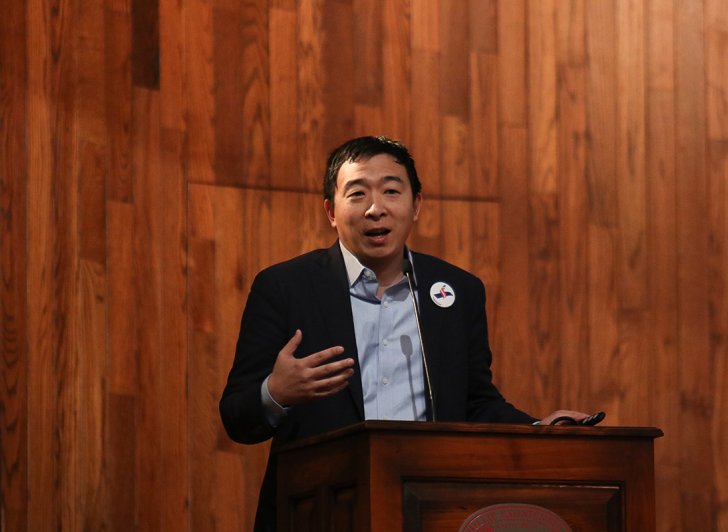 Exeter alum Andrew Yang addresses the assembly at Exeter