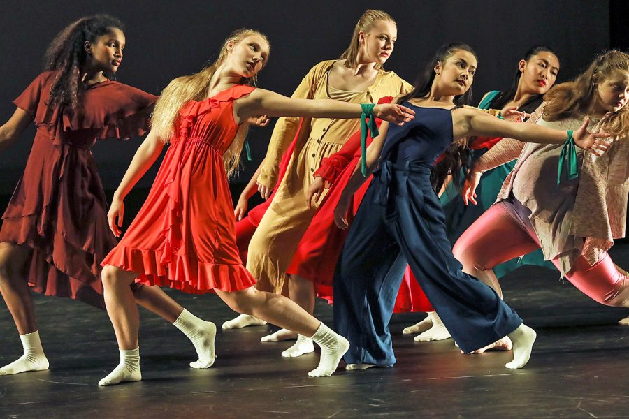 Exeter students performing a dance routine